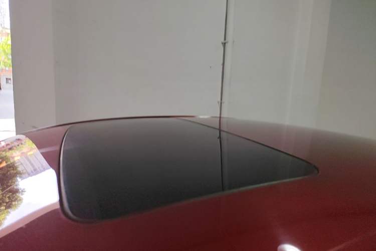 Used Chevrolet Cavalier 2018 320 Automatic Xinyue Edition Roof