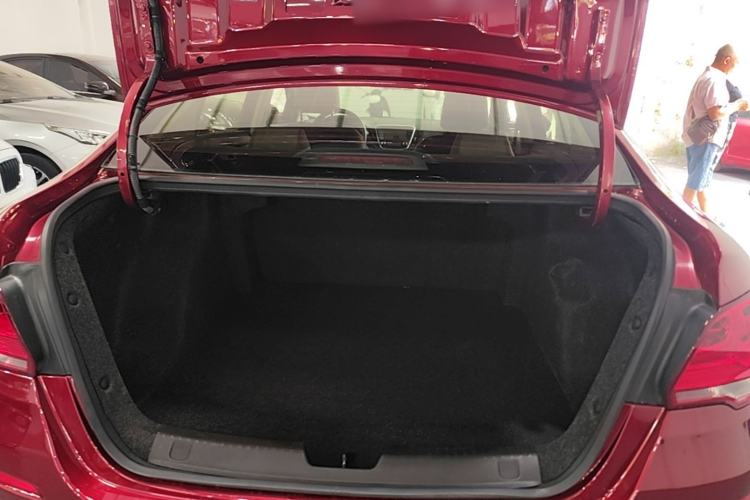 Used Chevrolet Cavalier 2018 320 Automatic Xinyue Edition Trunk