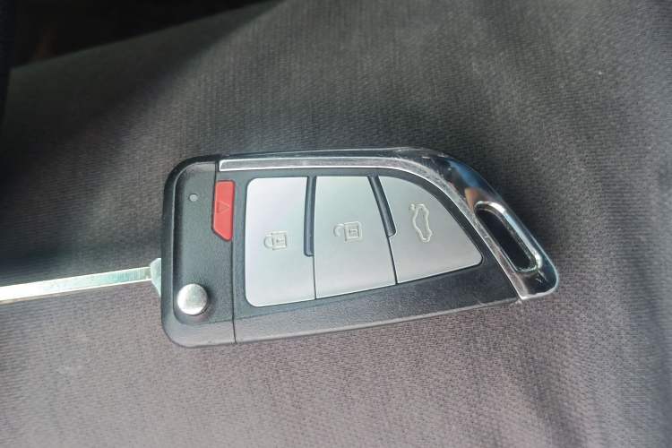 Used Chevrolet Cavalier 2018 320 Automatic Xinyue Edition Vehicle Key