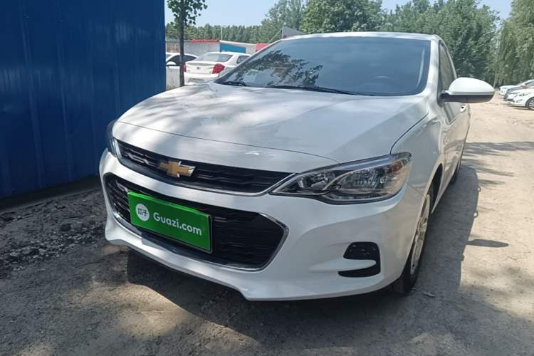 Used Chevrolet Cavalier 2018 320 Automatic Enjoyment Sunroof Edition Guazi used car, China used car export, Used car for sale, Used  cars, Cheapest cars for sale