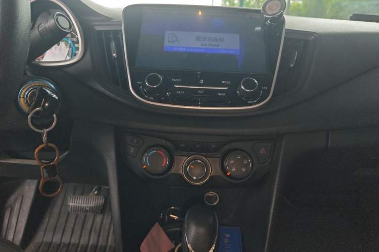 Used Chevrolet Cavalier 2018 320 Automatic Enjoyment Sunroof Edition Audio And AC Panel