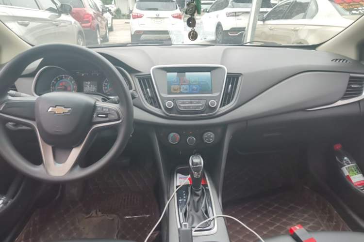 Used Chevrolet Cavalier 2018 320 Automatic Xinyue Edition Audio And AC Panel