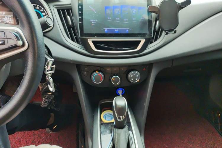 Used Chevrolet Cavalier 2018 320 Automatic Enjoyment Sunroof Edition Audio And AC Panel