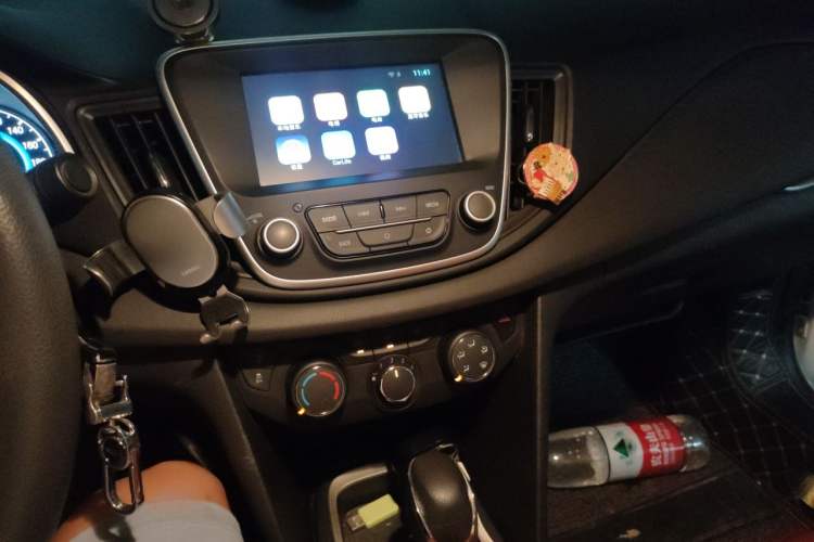 Used Chevrolet Cavalier 2018 320 Automatic Xinyue Edition Audio And AC Panel
