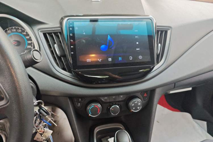 Used Chevrolet Cavalier 2018 320 Automatic Enjoyment Edition Audio And AC Panel