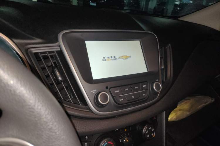 Used Chevrolet Cavalier 2018 320 Automatic Xinyue Edition Audio And AC Panel