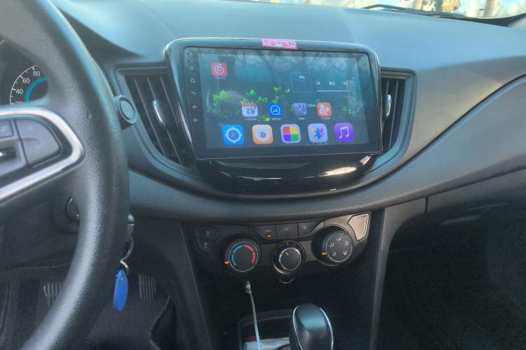 Used Chevrolet Cavalier 2018 320 Automatic Xinyue Edition Audio And AC Panel