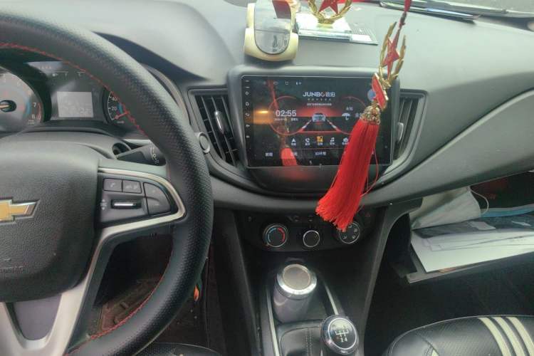Used Chevrolet Cavalier 2018 320 Manual Xinyue Edition Audio And AC Panel