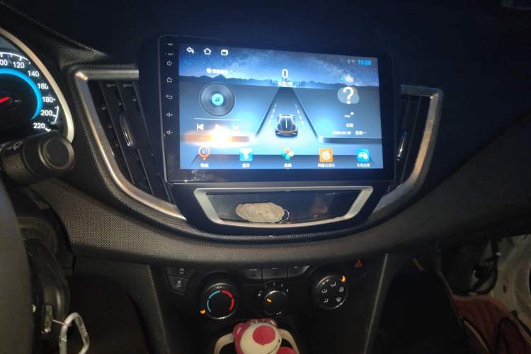 Used Chevrolet Cavalier 2018 320 Automatic Enjoyment Edition Audio And AC Panel