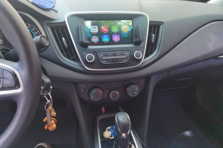 Used Chevrolet Cavalier 2018 320 Automatic Xinyue Edition Audio And AC Panel