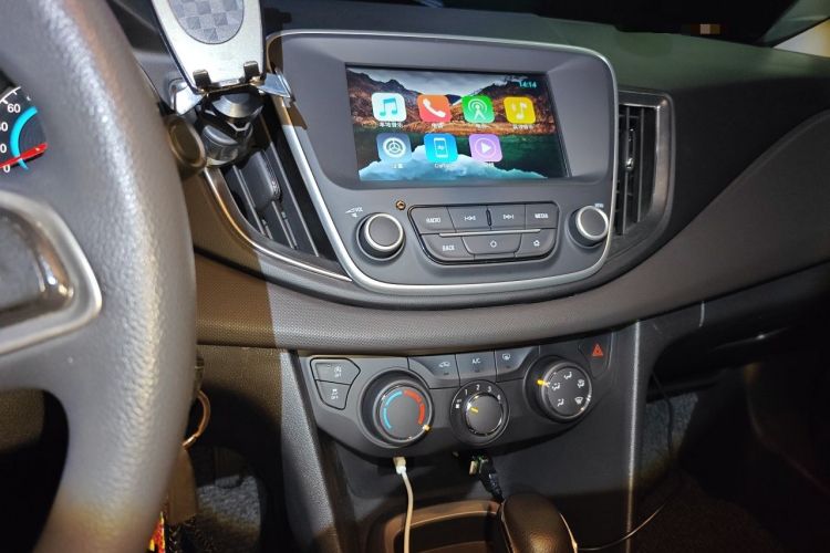 Used Chevrolet Cavalier 2018 320 Automatic Enjoyment Edition Audio And AC Panel