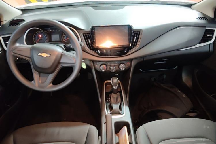 Used Chevrolet Cavalier 2018 320 Automatic Enjoyment Sunroof Edition Center Console