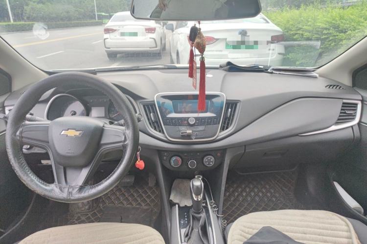 Used Chevrolet Cavalier 2018 320 Automatic Enjoyment Sunroof Edition Center Console