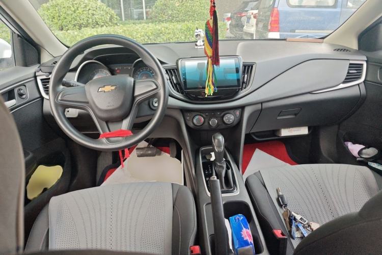 Used Chevrolet Cavalier 2018 320 Automatic Enjoyment Edition Center Console