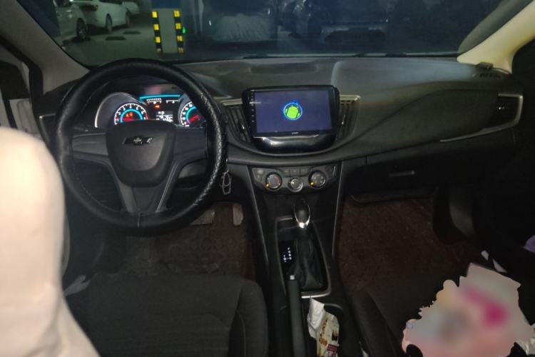 Used Chevrolet Cavalier 2018 320 Automatic Enjoyment Sunroof Edition Center Console