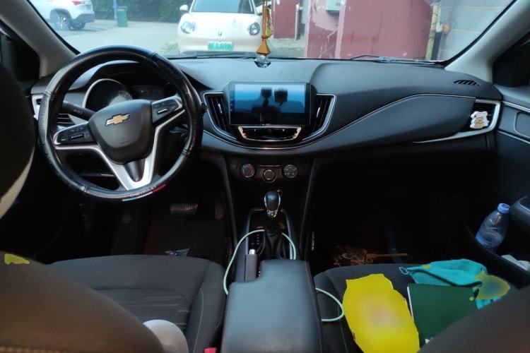 Used Chevrolet Cavalier 2018 320 Automatic Enjoyment Sunroof Edition Center Console