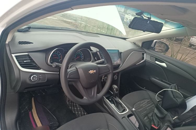 Used Chevrolet Cavalier 2018 320 Automatic Enjoyment Sunroof Edition Center Console