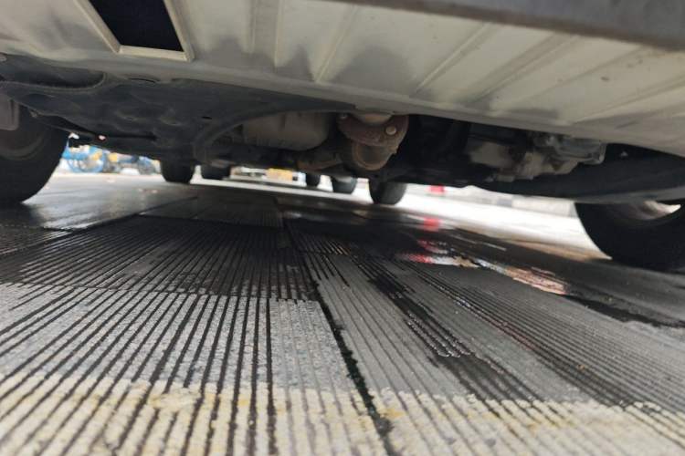 Used Chevrolet Cavalier 2018 320 Automatic Xinyue Edition Chassis Front
