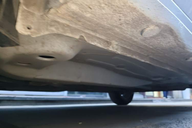 Used Chevrolet Cavalier 2018 320 Automatic Xinyue Edition Chassis Front Left