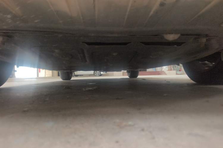 Used Chevrolet Cavalier 2018 320 Automatic Xinyue Edition Chassis Front