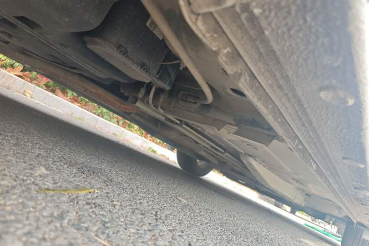 Used Chevrolet Cavalier 2018 320 Manual Xinyue Edition Chassis Rear Right