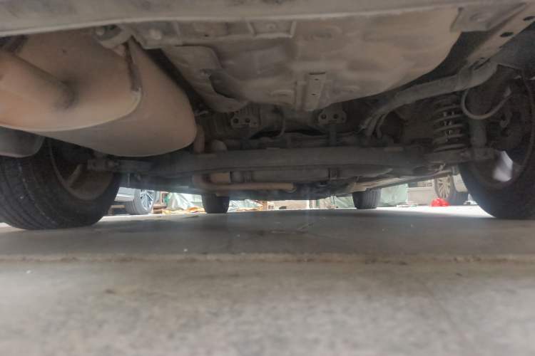 Used Chevrolet Cavalier 2018 320 Automatic Xinyue Edition Chassis Rear