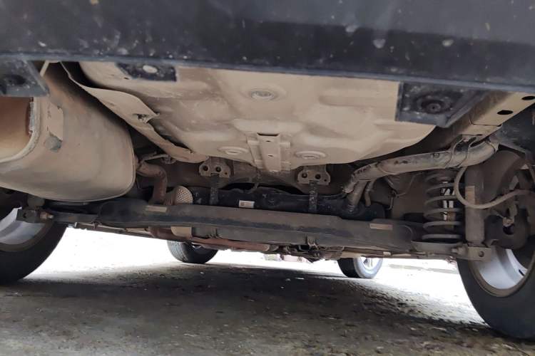 Used Chevrolet Cavalier 2018 320 Manual Xinyue Edition Chassis Rear