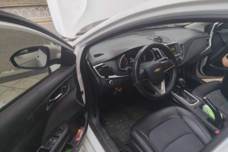 Used Chevrolet Cavalier 2018 320 Automatic Xinyue Edition Driver Seat