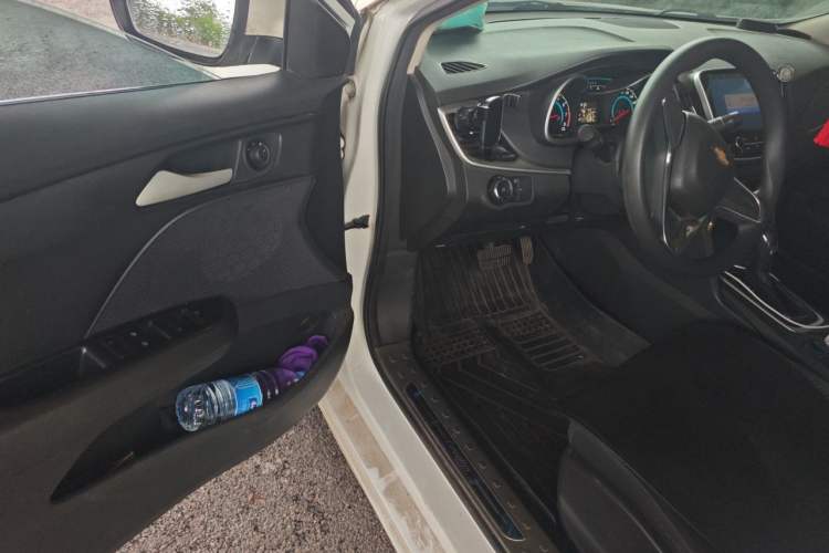 Used Chevrolet Cavalier 2018 320 Automatic Enjoyment Sunroof Edition Driver Seat