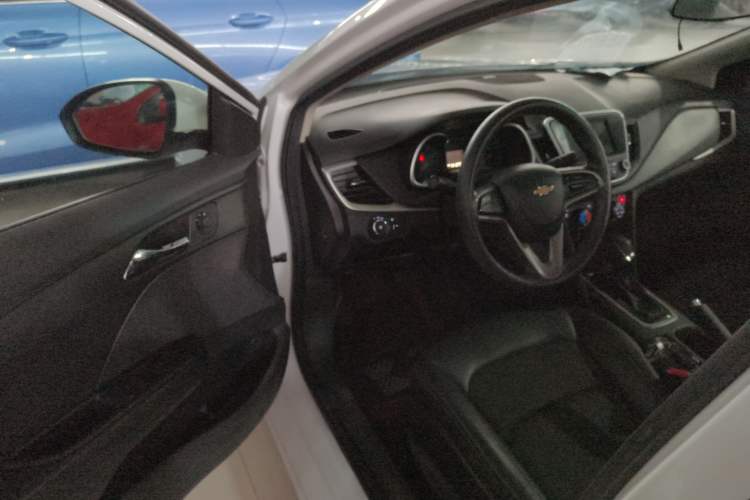 Used Chevrolet Cavalier 2018 320 Automatic Xinyue Edition Driver Seat