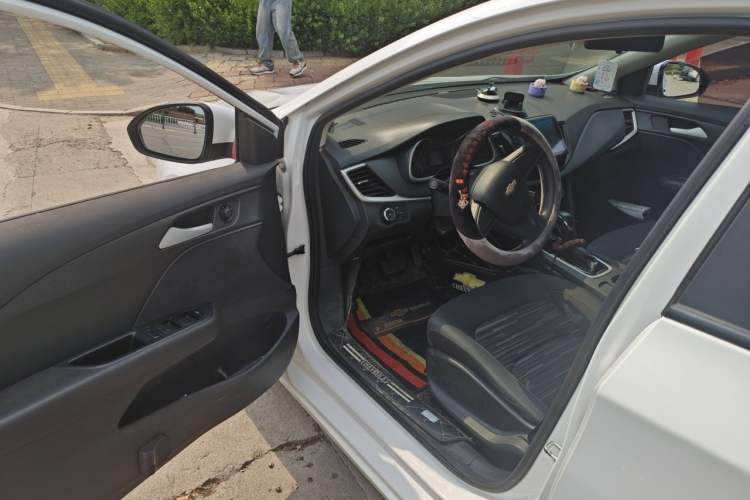 Used Chevrolet Cavalier 2018 320 Automatic Enjoyment Sunroof Edition Driver Seat