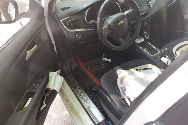 Used Chevrolet Cavalier 2018 320 Automatic Enjoyment Sunroof Edition Driver Seat