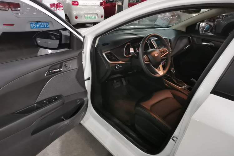 Used Chevrolet Cavalier 2018 320 Automatic Xinyue Edition Driver Seat