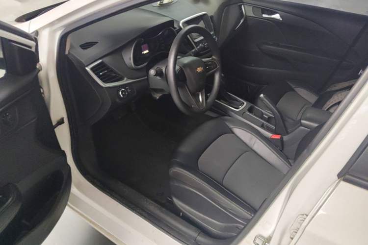 Used Chevrolet Cavalier 2018 320 Automatic Xinyue Edition Driver Seat