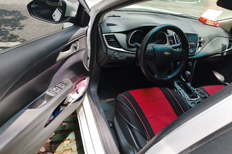 Used Chevrolet Cavalier 2018 320 Automatic Enjoyment Sunroof Edition Driver Seat