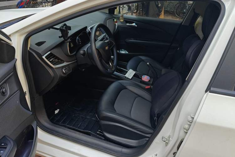 Used Chevrolet Cavalier 2018 320 Automatic Xinyue Edition Driver Seat