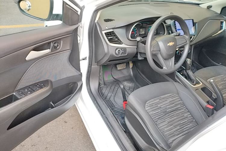 Used Chevrolet Cavalier 2018 320 Automatic Enjoyment Sunroof Edition Driver Seat