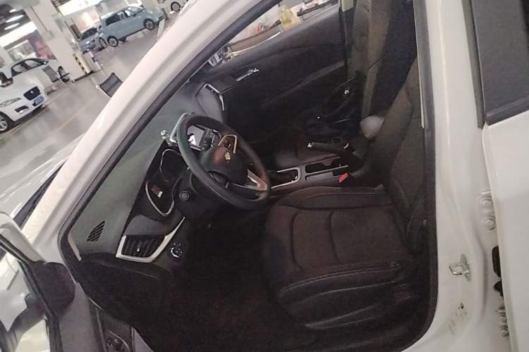 Used Chevrolet Cavalier 2018 320 Automatic Xinyue Edition Driver Seat