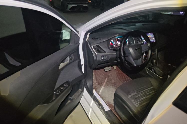 Used Chevrolet Cavalier 2018 320 Automatic Enjoyment Sunroof Edition Driver Seat