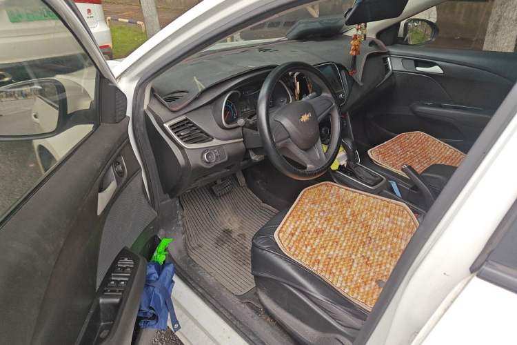 Used Chevrolet Cavalier 2018 320 Automatic Enjoyment Sunroof Edition Driver Seat