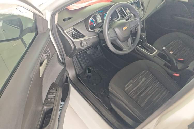 Used Chevrolet Cavalier 2018 320 Automatic Enjoyment Sunroof Edition Driver Seat