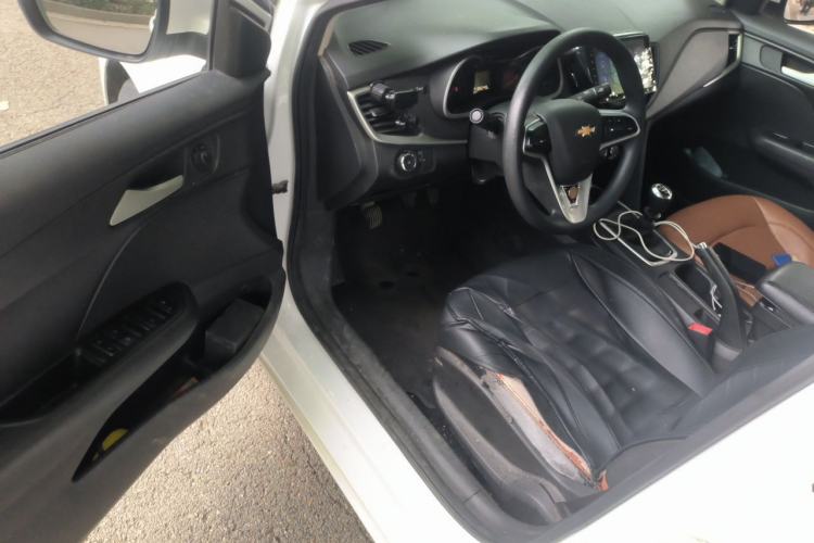 Used Chevrolet Cavalier 2018 320 Manual Enjoyment Edition Driver Seat