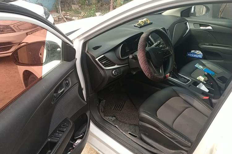Used Chevrolet Cavalier 2018 320 Automatic Xinyue Edition Driver Seat