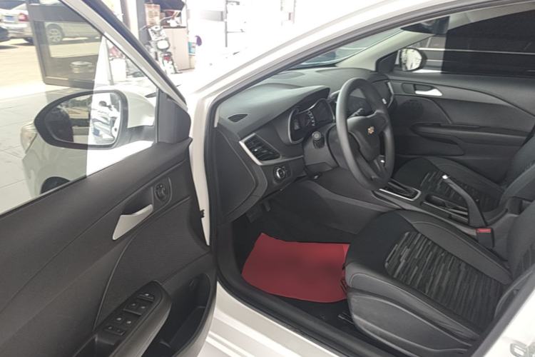 Used Chevrolet Cavalier 2018 320 Automatic Enjoyment Sunroof Edition Driver Seat