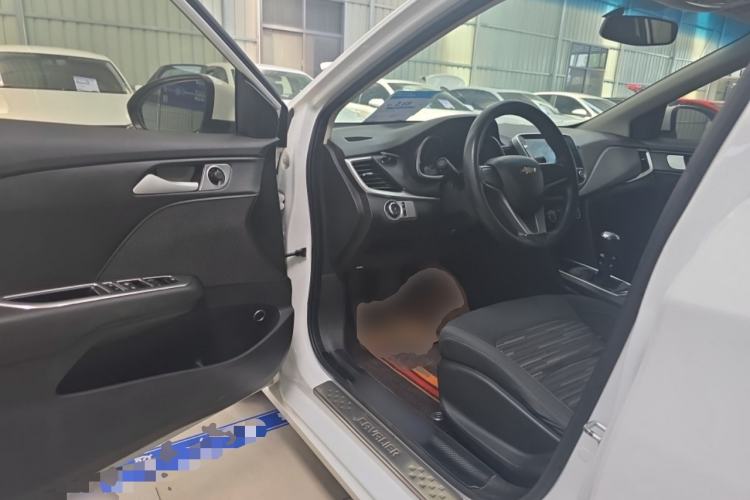 Used Chevrolet Cavalier 2018 320 Manual Enjoyment Edition Driver Seat