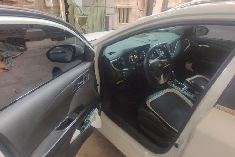 Used Chevrolet Cavalier 2018 320 Automatic Xinyue Edition Driver Seat