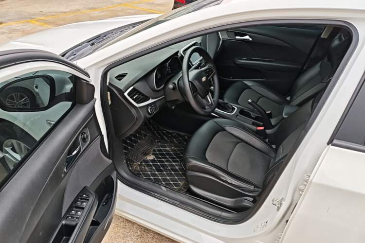 Used Chevrolet Cavalier 2018 320 Automatic Xinyue Edition Driver Seat