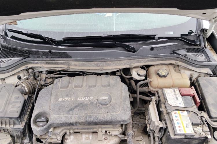 Used Chevrolet Cavalier 2018 320 Automatic Xinyue Edition Engine Bay