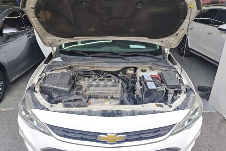 Used Chevrolet Cavalier 2018 320 Automatic Xinyue Edition Engine Bay