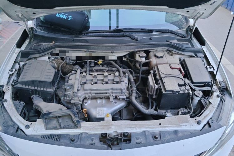 Used Chevrolet Cavalier 2018 320 Automatic Xinyue Edition Engine Bay